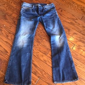 Looks Good Men’s 30/ 31 Diesel Button Fly Jeans 👖